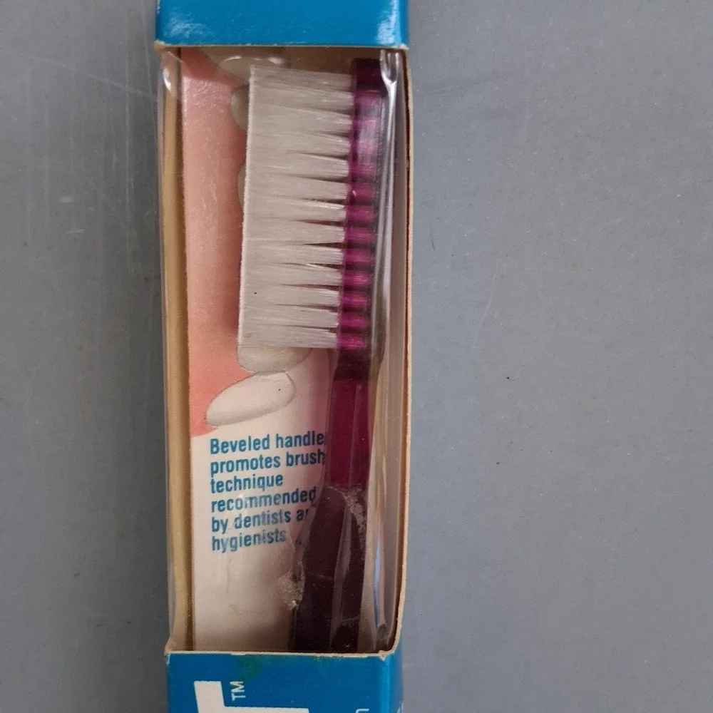 Vintage NOS Johnson‎ & Johnson Prevent Toothbrush Translucent Purple New Beveled
